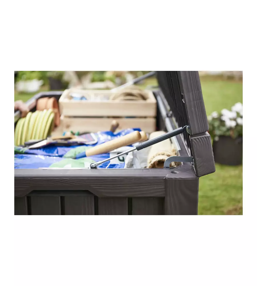 Baule da esterno keter "rockwood" in resina marrone effetto legno 570 lt 155x72,4x64,4 cm